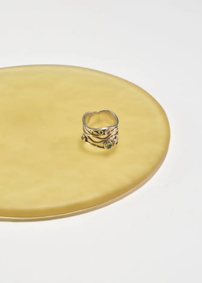 curvy-multi-stone-ring-YfOjqCOM-3.webp Curvy Multi Stone Ring