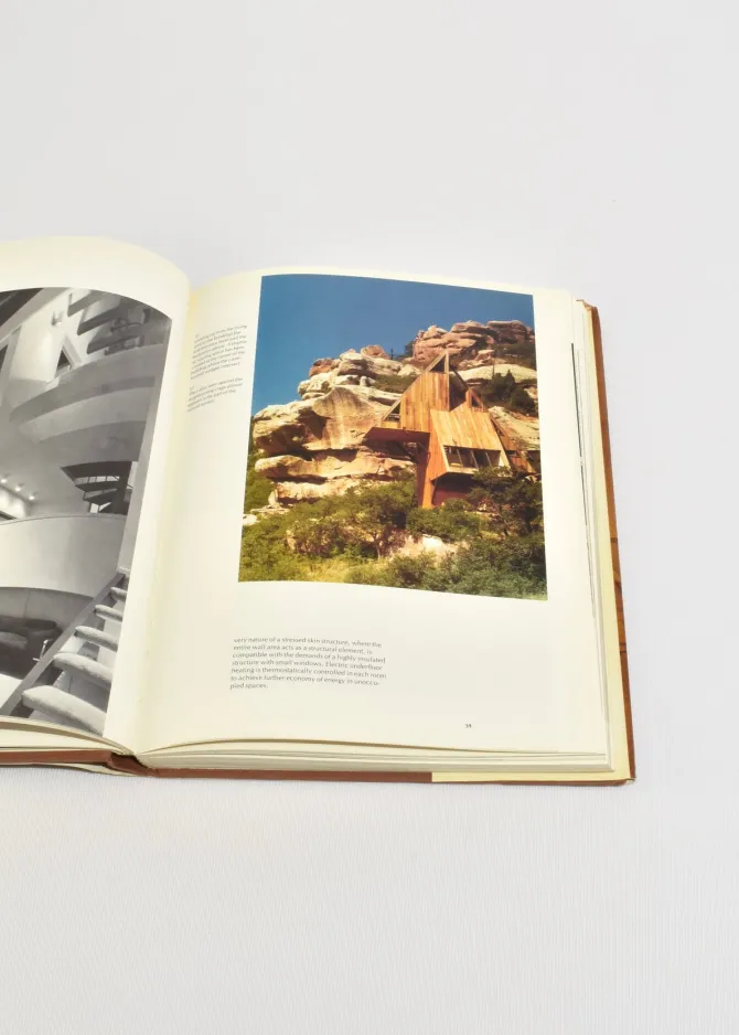 decorative-art-and-modern-inte-coYEtlJe-4.webp Decorative Art and Modern Interiors