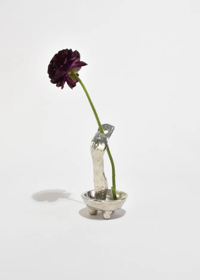 favorite-vase-bixzUgie-2.webp Favorite Vase