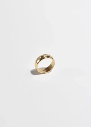 Gold Three Diamond Ring