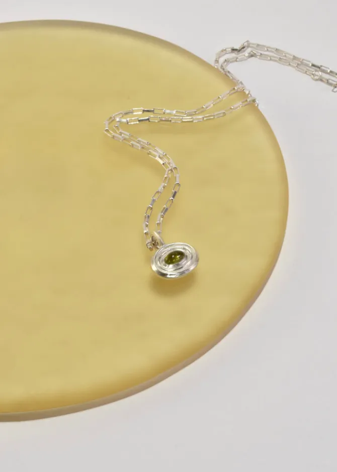 green-tourmaline-wavelet-neckl-eWPdeEpl-5.webp Green Tourmaline Wavelet Necklace