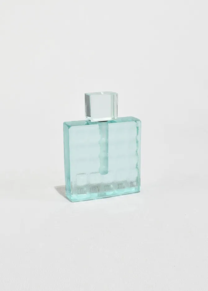grid-perfume-bottle-YGVptlTY-2.webp Grid Perfume Bottle
