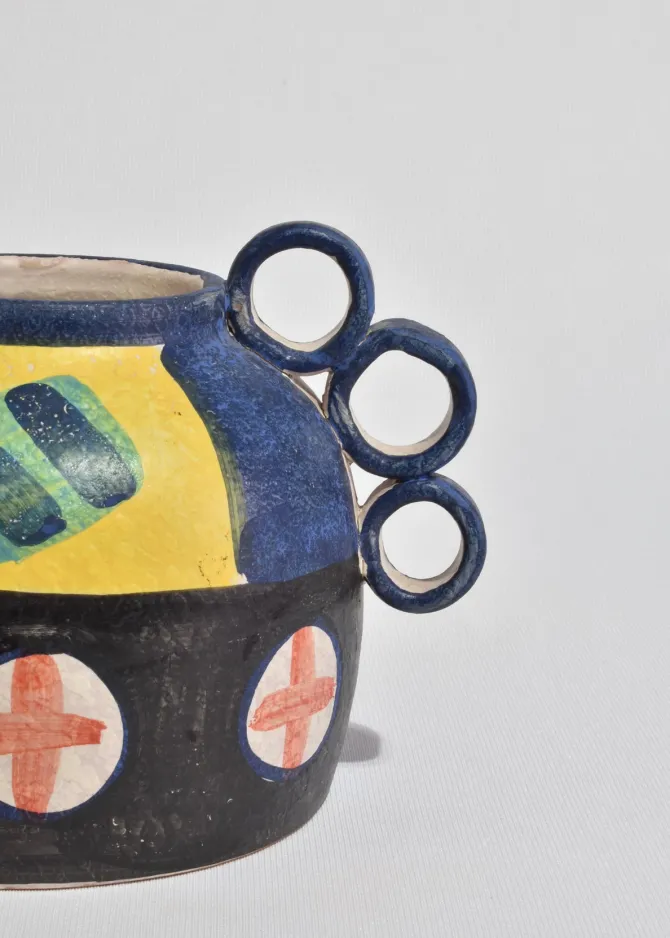 hand-painted-ceramic-vessel-XYwnYleF-3.webp Hand-Painted Ceramic Vessel