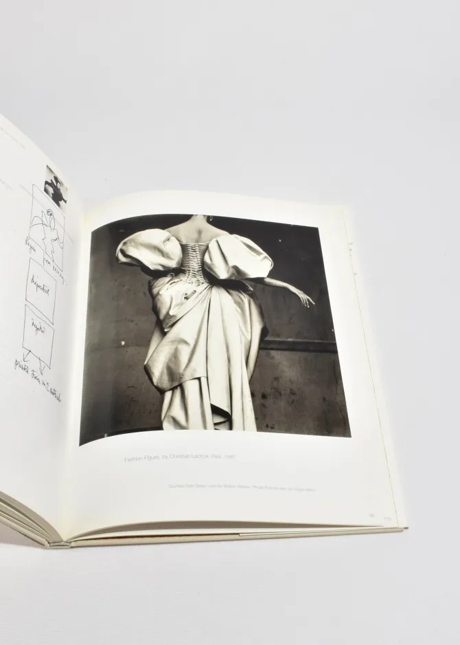 irving-penn-a-notebook-at-rand-iQNMZUBT-3.webp Irving Penn: A Notebook at Random