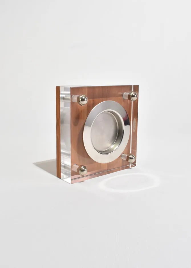 lucite-and-wood-ashtray-XNbyiVvM-2.webp Lucite and Wood Ashtray