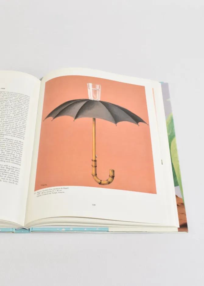 magritte-rVpaVYdd-3.webp Magritte