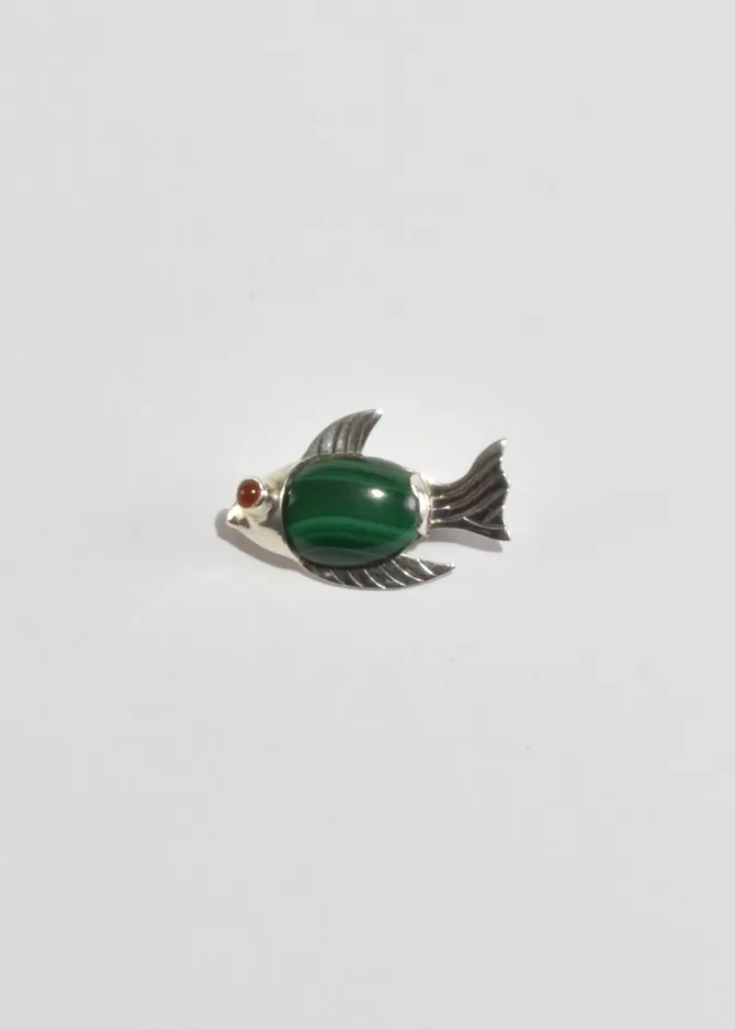malachite-carnelian-fish-brooc-xiWJbHCD-0.webp Malachite Carnelian Fish Brooch