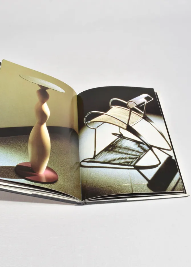 memphis-JEZlrKOa-1.webp Memphis