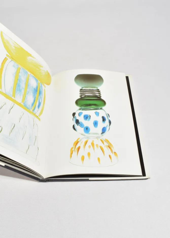 memphis-JEZlrKOa-4.webp Memphis