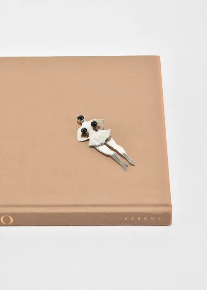 onyx-figural-brooch-vntgVqVt-1.webp Onyx Figural Brooch