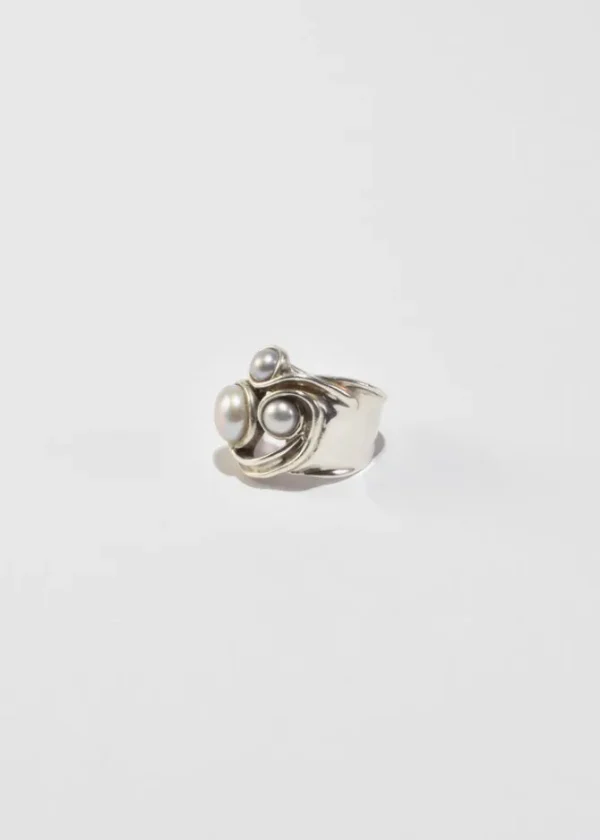 Organic Pearl Ring