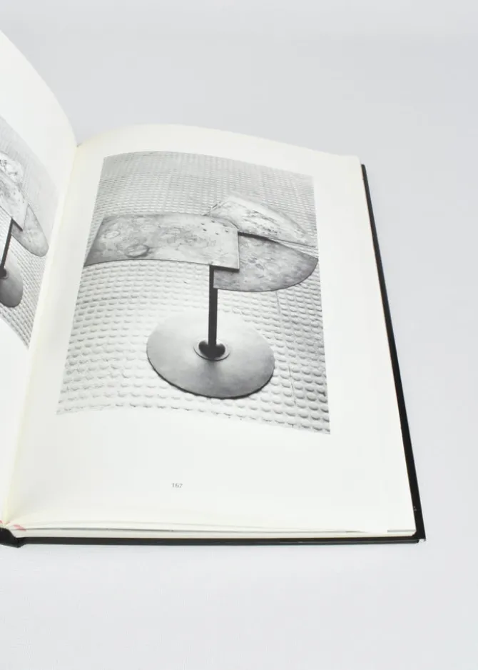 pierre-chareau-bnLBCOjS-3.webp Pierre Chareau