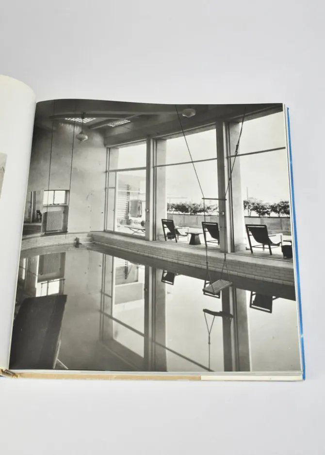 pools-NRqTXpKT-5.webp Pools