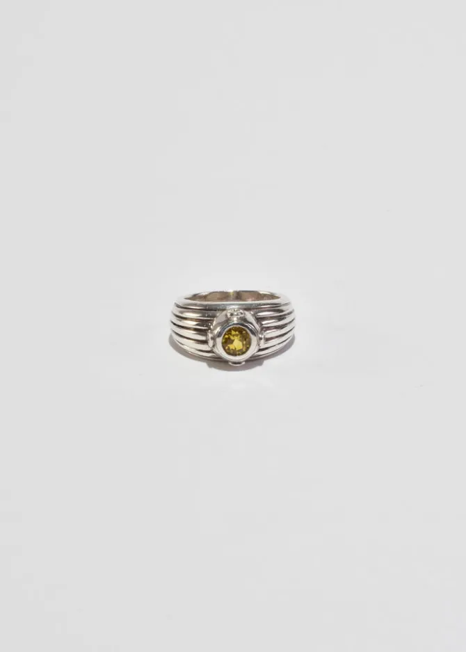 ribbed-citrine-ring-xDzCawNS-1.webp Ribbed Citrine Ring