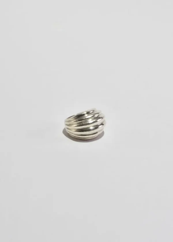 Ribbed Statement Ring