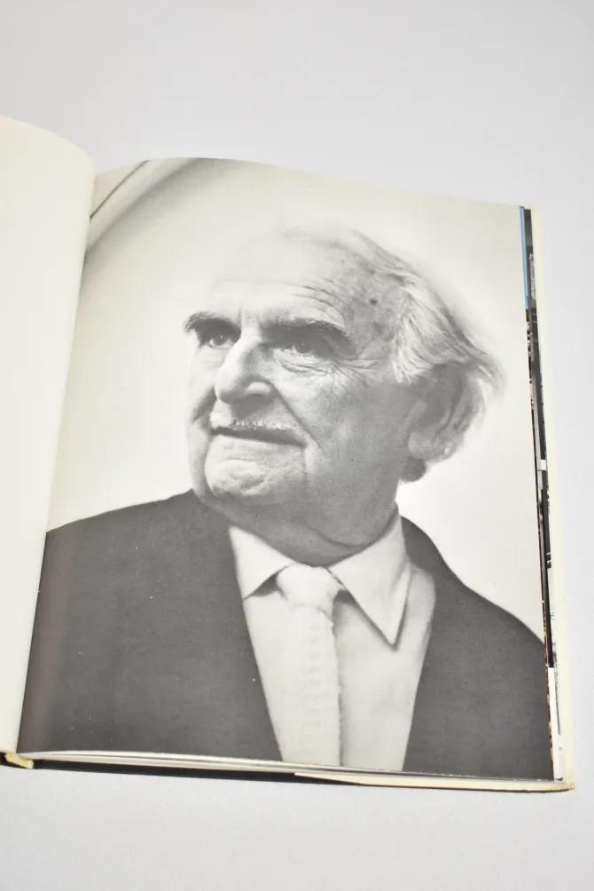 richard-neutra-KsFiYwYl-6.webp Richard Neutra