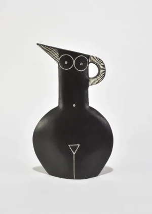 Rotunda Nude Form in Black