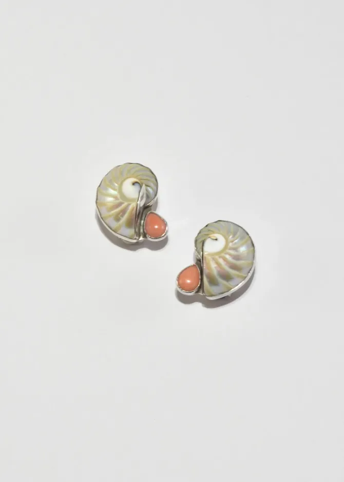 shell-coral-earrings-Yrwnadwe-1.webp Shell Coral Earrings