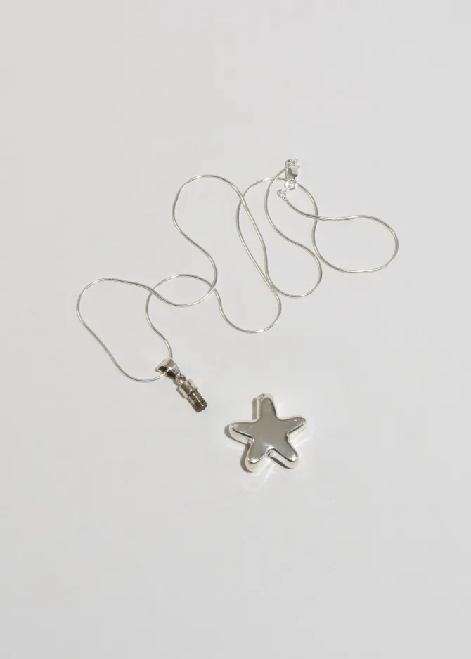 star-perfume-bottle-pendant-ne-wNPQtuhF-1.webp Star Perfume Bottle Pendant Necklace