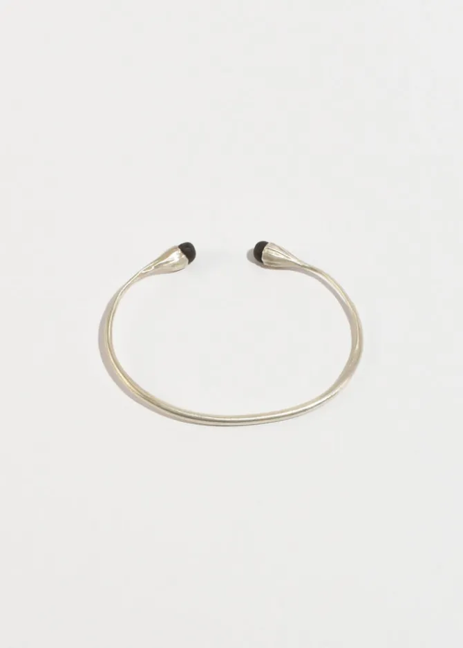 stem-cuff-XmaSoGYr-3.webp Stem Cuff