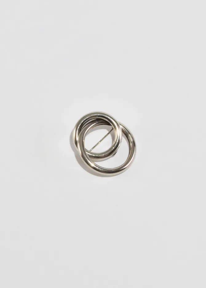 sterling-loop-brooch-tQhrPrlI-0.webp Sterling Loop Brooch