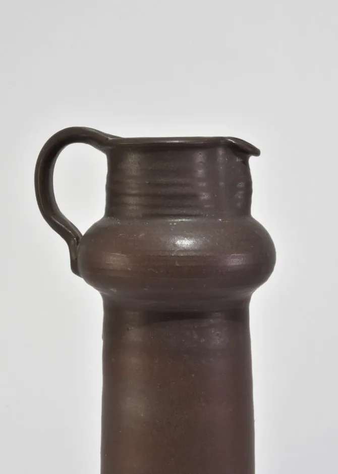 tall-stoneware-pitcher-VWroJQTl-2.webp Tall Stoneware Pitcher